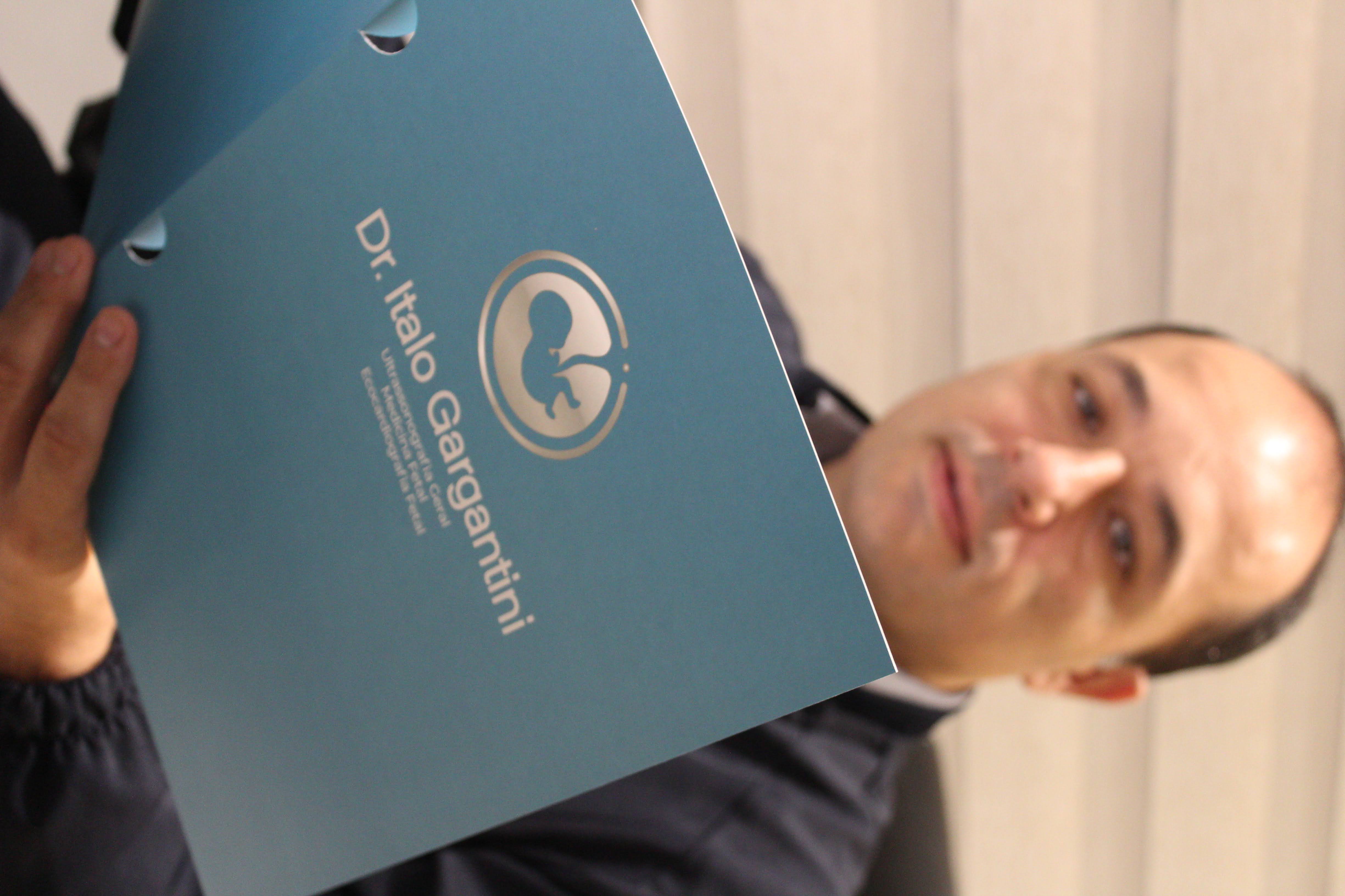 Consultório médico especializado em medicina fetal